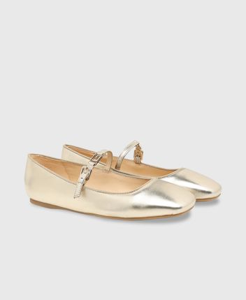 Ballerina flat with straps