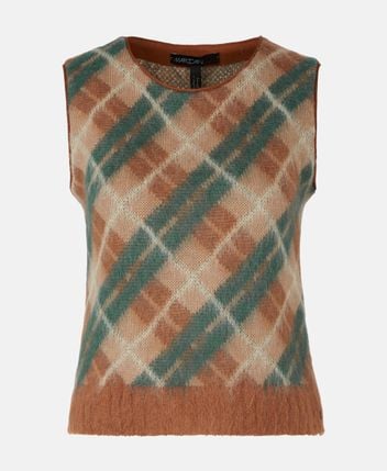Knitted jumper