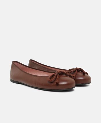 Ballet flats