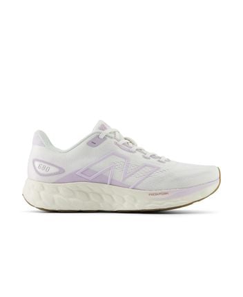Running shoes Fresh Foam 680 v9