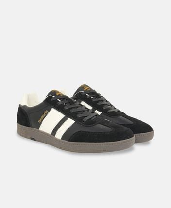 Sneakers Astra