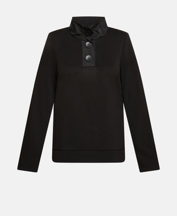 Long-sleeved top