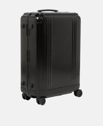 Four-wheeled trolley