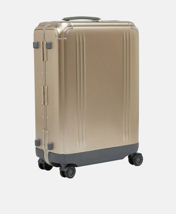 Four-wheeled trolley