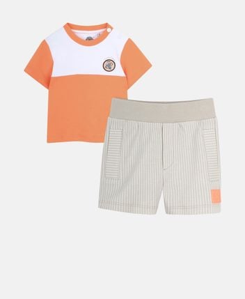 T-shirt and shorts set
