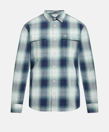 Long-sleeved shirt