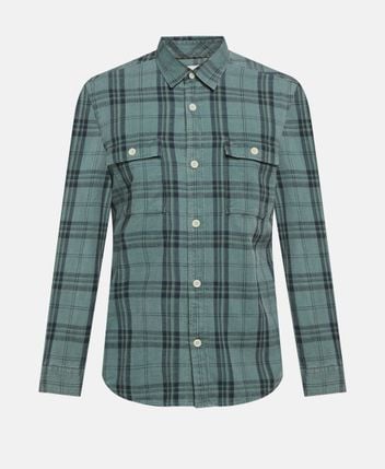 Long-sleeved shirt