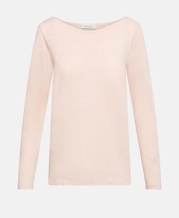 Long-sleeved top