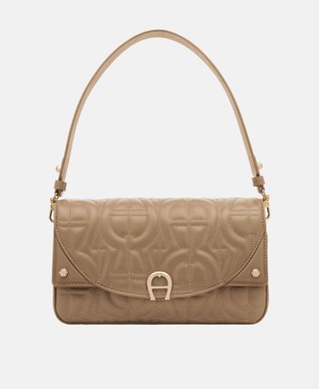 Leather shoulder bag