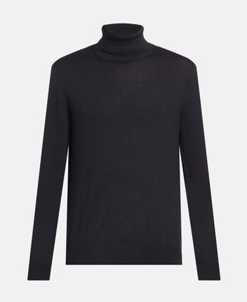 Wool pullover