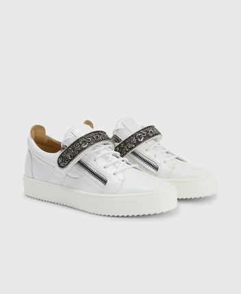Sneakers May