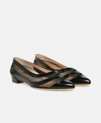 Ballet flats