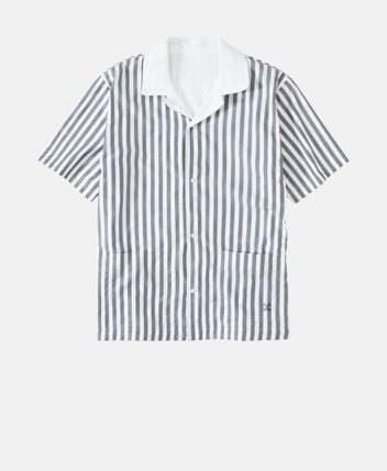 Short-sleeved shirt