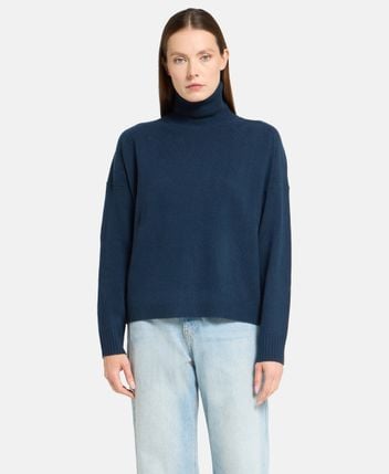Wool pullover