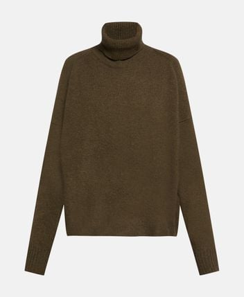 Wool pullover