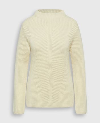 Wool pullover