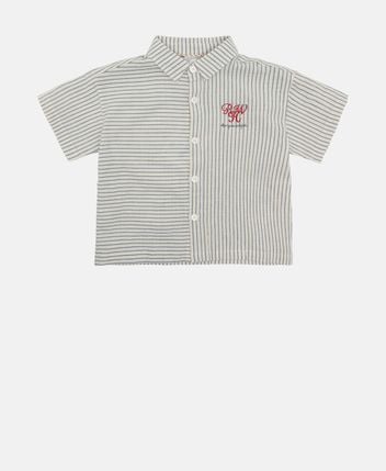 Short-sleeved shirt