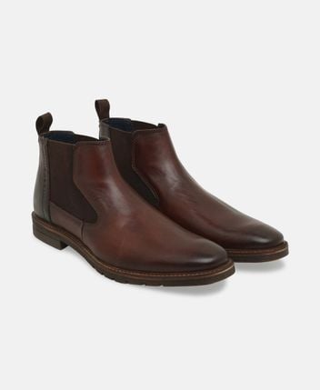 Chelsea boots