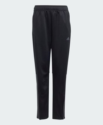 Training pants