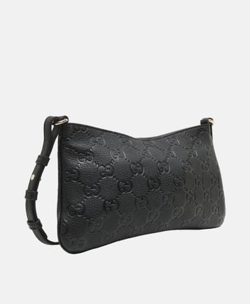 Leather shoulder bag
