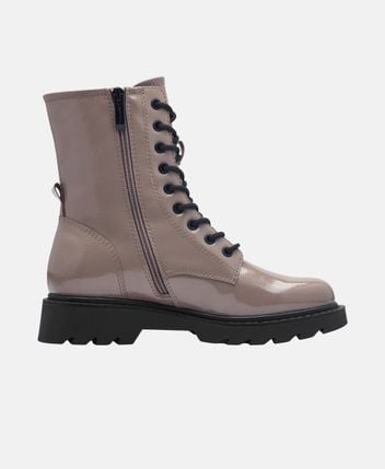 Lace-up ankle boot