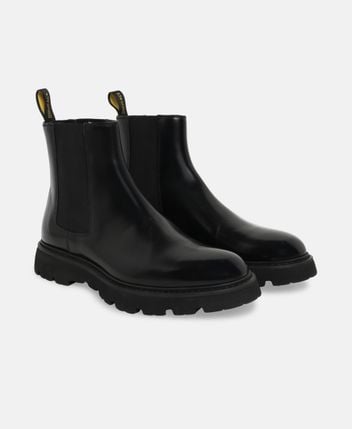 Chelsea boots