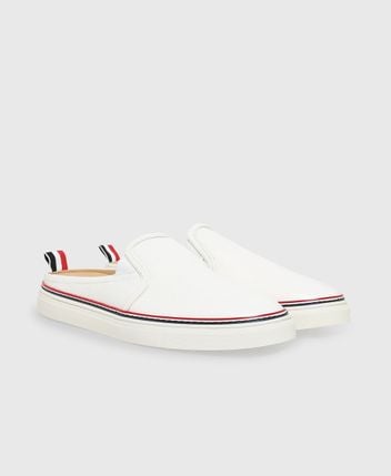 Slip-on sneakers
