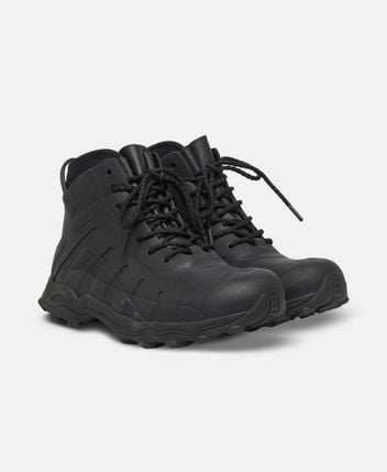 Lace-up ankle boot