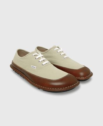 Sneakers Bay