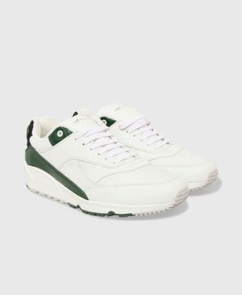Sneakers Bump