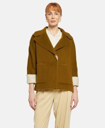 Wool short coat