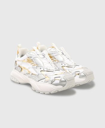 Chunky sneakers