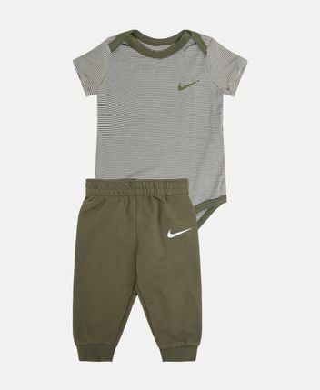 Bodies and trousers set