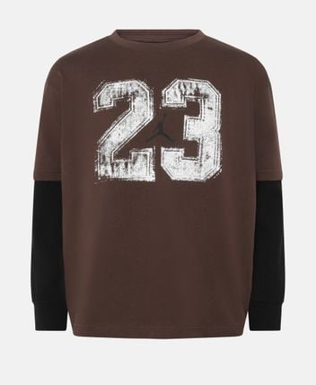 Long-sleeved top
