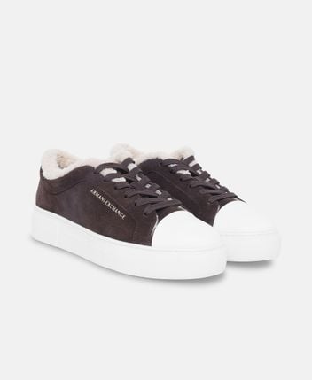 Platform sneakers