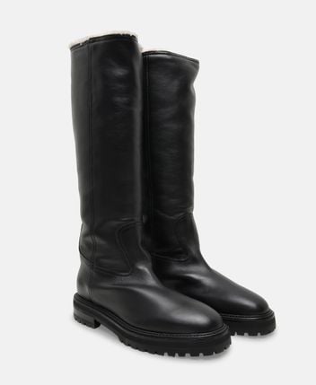 Winter boots