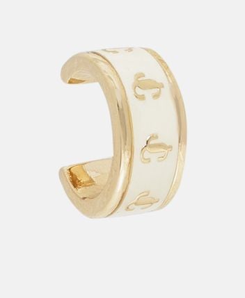 Ear cuff