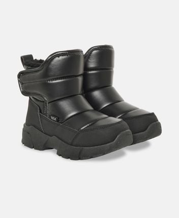 Winter ankle boots