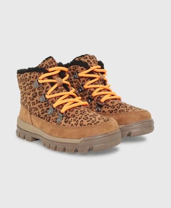 Winter boots