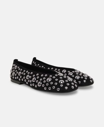 Ballet flats
