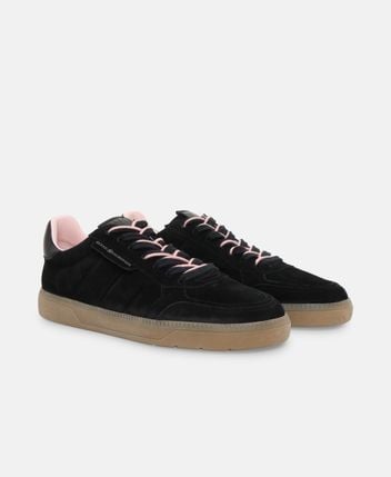 Sneakers Pop