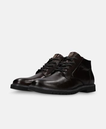 Lace-up ankle boot