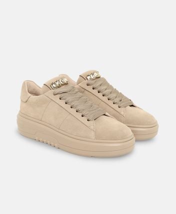 Platform sneakers