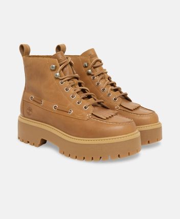 Lace-up boots