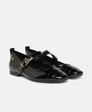 Ballerina flat with straps