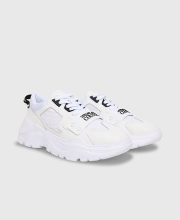 Chunky sneakers