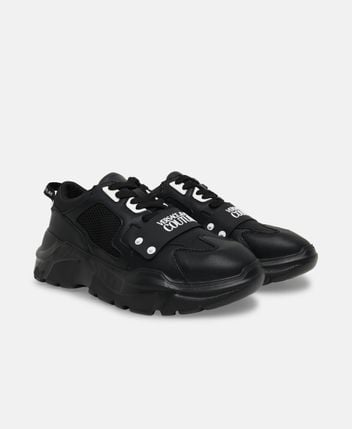 Chunky sneakers