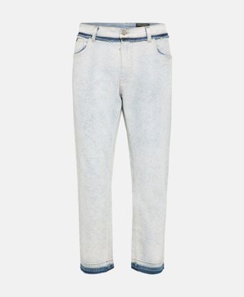 Loose fit jeans