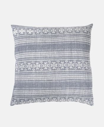Cushion, filled 50 x 50 cm Yara