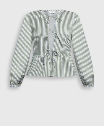 Long-sleeved blouse